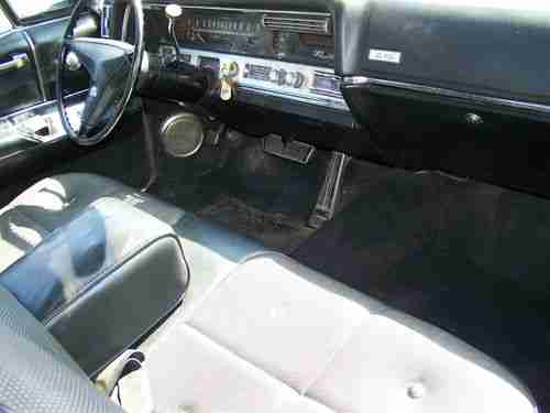 1967 CADILLAC CONV. RED AND BLACK TOP, US $9,000.00, image 3