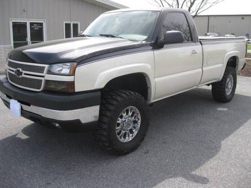 2007 chevrolet silverado 3500, 6.6l duramax, custom paint, lots of extras!!!