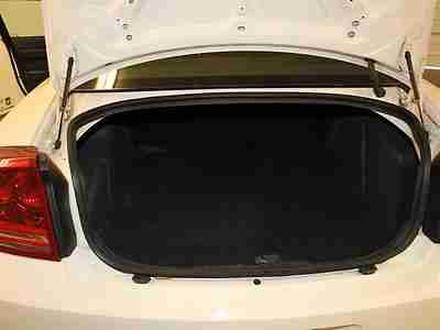 Sporty MP3 SIRIUS XM Radio Steel Wheels Cruise Control Dual Air Bags, image 8