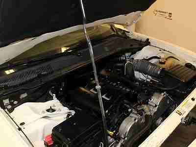 Sporty MP3 SIRIUS XM Radio Steel Wheels Cruise Control Dual Air Bags, image 10