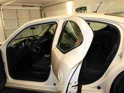 Sporty MP3 SIRIUS XM Radio Steel Wheels Cruise Control Dual Air Bags, image 11