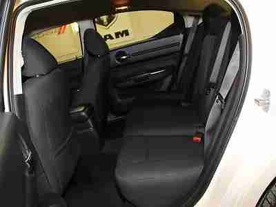 Sporty MP3 SIRIUS XM Radio Steel Wheels Cruise Control Dual Air Bags, image 14