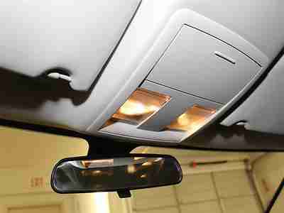 Sporty MP3 SIRIUS XM Radio Steel Wheels Cruise Control Dual Air Bags, image 21