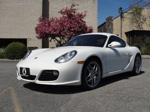 2009 porsche cayman s, loaded with options, just serviced