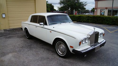 1979 rolls-royce silver shadow ii white