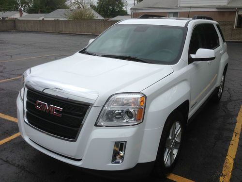 2012 gmc terrain fullly loaded like new, no reserve, rebuilt title must see !!!