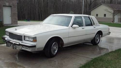 1987 chevrolet caprice classic ls brougham sedan 4-door 5.0l