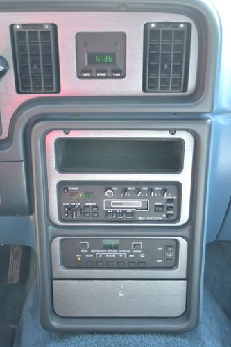 1985 Ford Thunderbird 30th Anniversary Limited Editon - Only 5,000 Manufactured, image 19