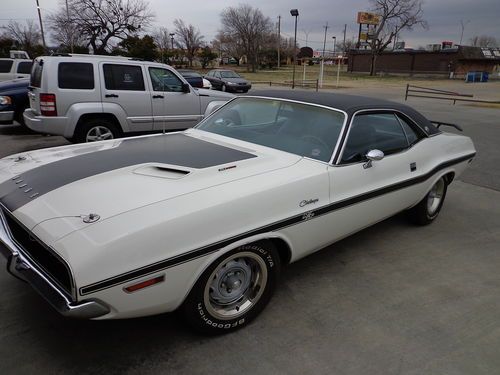 1970 dodge challenger rt/se hardtop  ~very clean california car~  1-800-585-6247