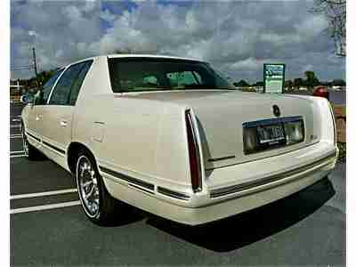 99 Cadillac DeVille 2 Owners No Accident Pearl White, US $4,975.00, image 5