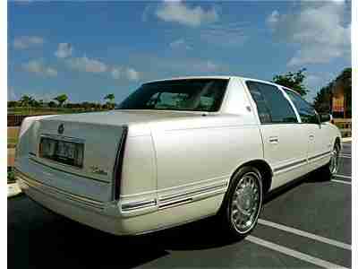 99 Cadillac DeVille 2 Owners No Accident Pearl White, US $4,975.00, image 9