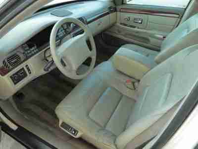 99 Cadillac DeVille 2 Owners No Accident Pearl White, US $4,975.00, image 16