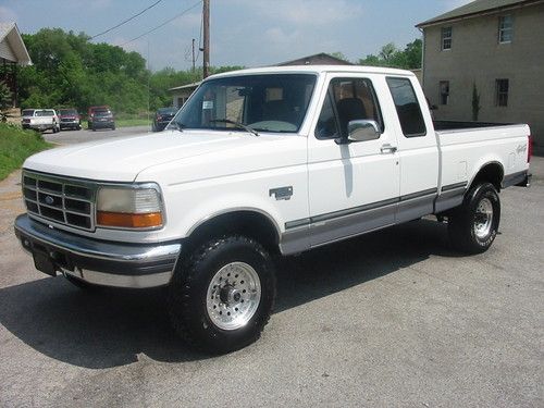 97 ford f250ext shortie xlt hd 4wd 7.3 powerstroke diesel 5 speed, mint