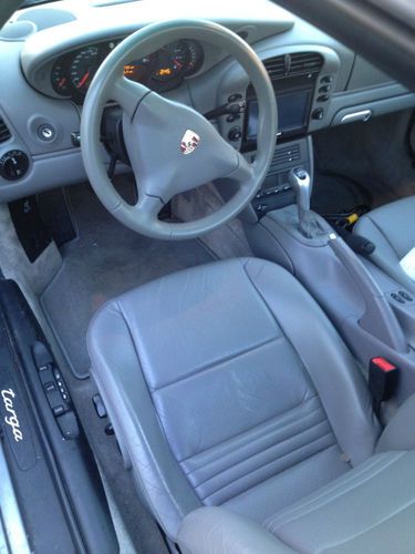 2003 Porsche 911 Carrera Targa Coupe 2-Door 3.6L, image 3