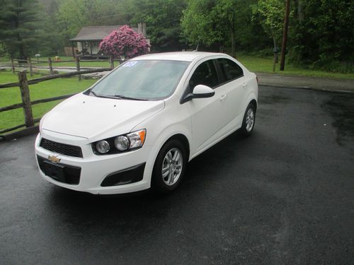 2012 chevrolet sonic ls sedan 4-door 1.8l