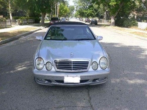 2001 mercdes -benz 320 clk -class