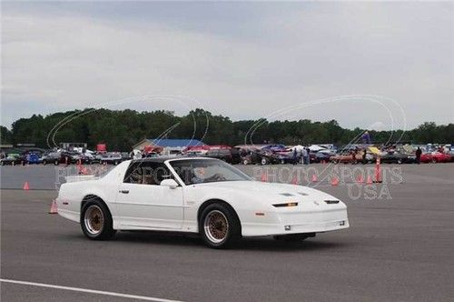 1989 Pontiac Firebird Trans Am GTA SE Coupe 2-Door 3.8L, image 9