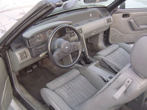 Survivor 1989 Ford Mustang Convertible GT 5.0 5 Speed Manual No Reserve Low Mile, image 3