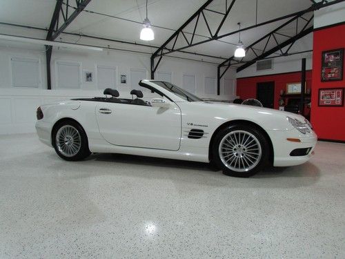 2006 mercedes-benz sl55 amg base convertible 2-door 5.5l