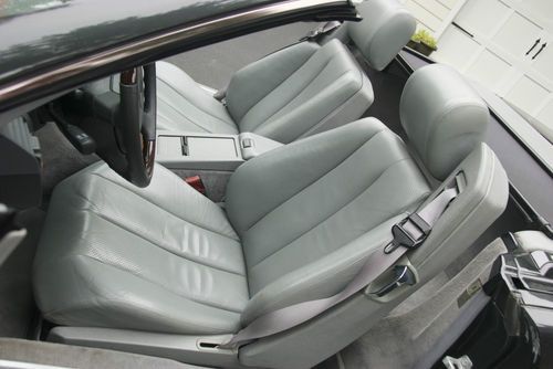 1993 MERCEDES-BENZ 500SL. Only 16,813 Miles. Great Condition. Clear Title., image 12