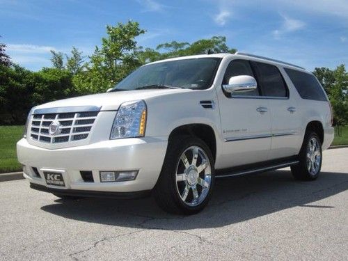 Esv awd loaded! only 71k miles nav dual dvd 22's white diamond immaculate!