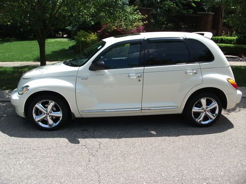 2005 chrysler pt cruiser gt 8600 miles gorgeous extra chrome wood trim interior