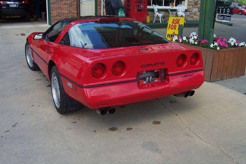 1989 Chevrolet Corvette Base Hatchback 2-Door 5.7L, US $8,800.00, image 2