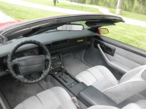 1991 Z28  CONVERTIBLE  ALL ORIGINAL 2 OWNER CAR THIS CAR IS LOADED AC, US $8,900.00, image 16
