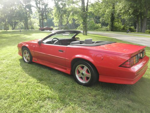 1991 Z28  CONVERTIBLE  ALL ORIGINAL 2 OWNER CAR THIS CAR IS LOADED AC, US $8,900.00, image 18