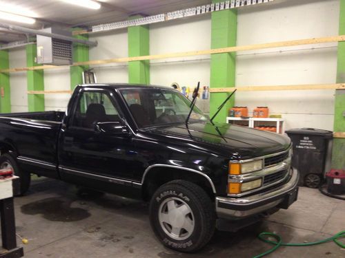 Black 1996 chevy silverado z71