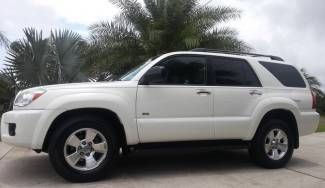 2008 toyota 4runner sr5 white sunroof, roof rack, 86k mi. 4 door suv