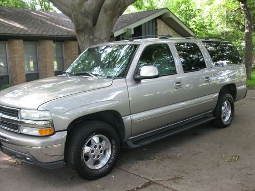 2002 chevrolet suburban c1500 lt sport utility 4-door 8.1l