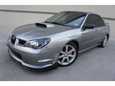 Rare 07 subaru impreza wrx awd turbocharged custom spoiler heed scoop must see!!