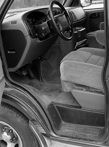 2000 Dodge Ram 1500 Wheelchair handicap Regency Van, US $6,999.00, image 10
