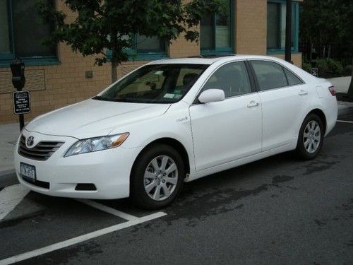 2009 toyota camry hybrid sedan 4-door 2.4l