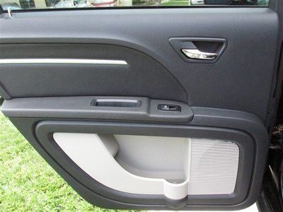 BLACK SUV SXT LOW MILES CHROME WHEELS CLEAN TITLE FINANCE AIR AUTO AC POWER, image 25