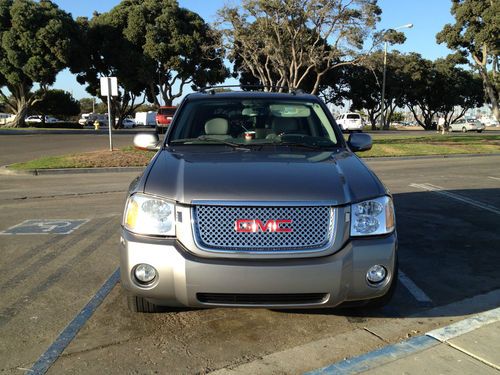 2005 gmc envoy denali sport utility 4-door 5.3l 4x4