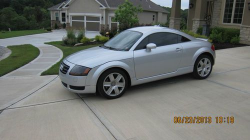 2006 audi tt base coupe 2-door 1.8l