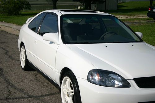 very nice car very clean good running 17 inch weels cd player power window, image 5