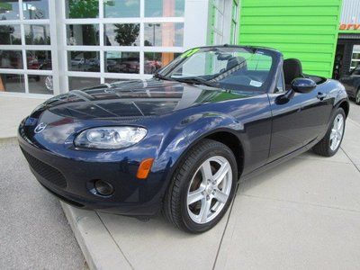 Miata blue mx-5 convertible one owner sports car manual sat radio low miles