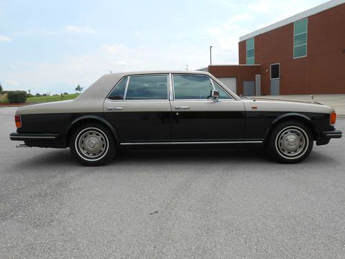 1981 Rolls Royce Silver Spirit Sedan 4-Door 6.7L 49K Miles Classic 2 Tone Paint, image 8
