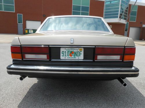 1981 Rolls Royce Silver Spirit Sedan 4-Door 6.7L 49K Miles Classic 2 Tone Paint, image 10
