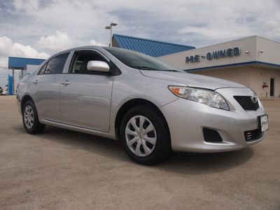10 Silver LE 1.8L Sedan Fuel Efficient Low Miles CD/MP3 Keyless Entry We Finance, image 3