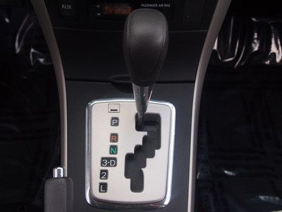 10 Silver LE 1.8L Sedan Fuel Efficient Low Miles CD/MP3 Keyless Entry We Finance, image 19