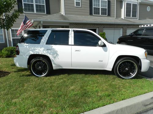 2006 chevrolet trailblazer ss sport utility 4-door 6.0l