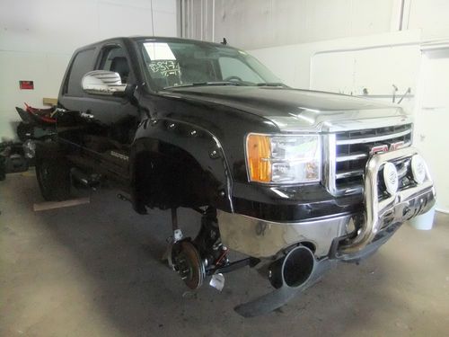 2013 gmc sierra 1500 sle crew cab rocky ridge altitude edition 2k miles!