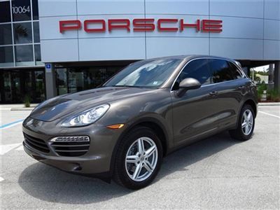 2011 porsche cayenne v6. cpo 1/2017. bose, nav, tow &amp; more! call 239.225.7610!!!