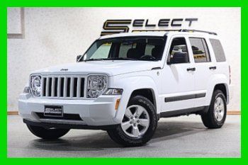 2011 jeep liberty 4wd-- "sport"-- "glass roof"-- "alum wheels"