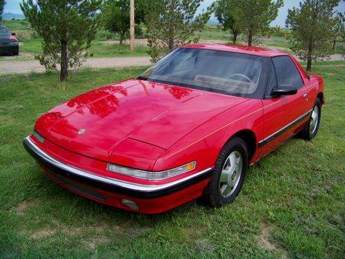 1989 reatta very clean car low miles (warranty)