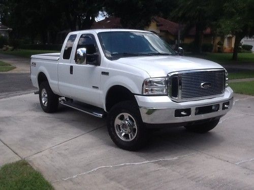 2006 ford f-250 super duty lariat extended cab pickup 4-door 6.0l